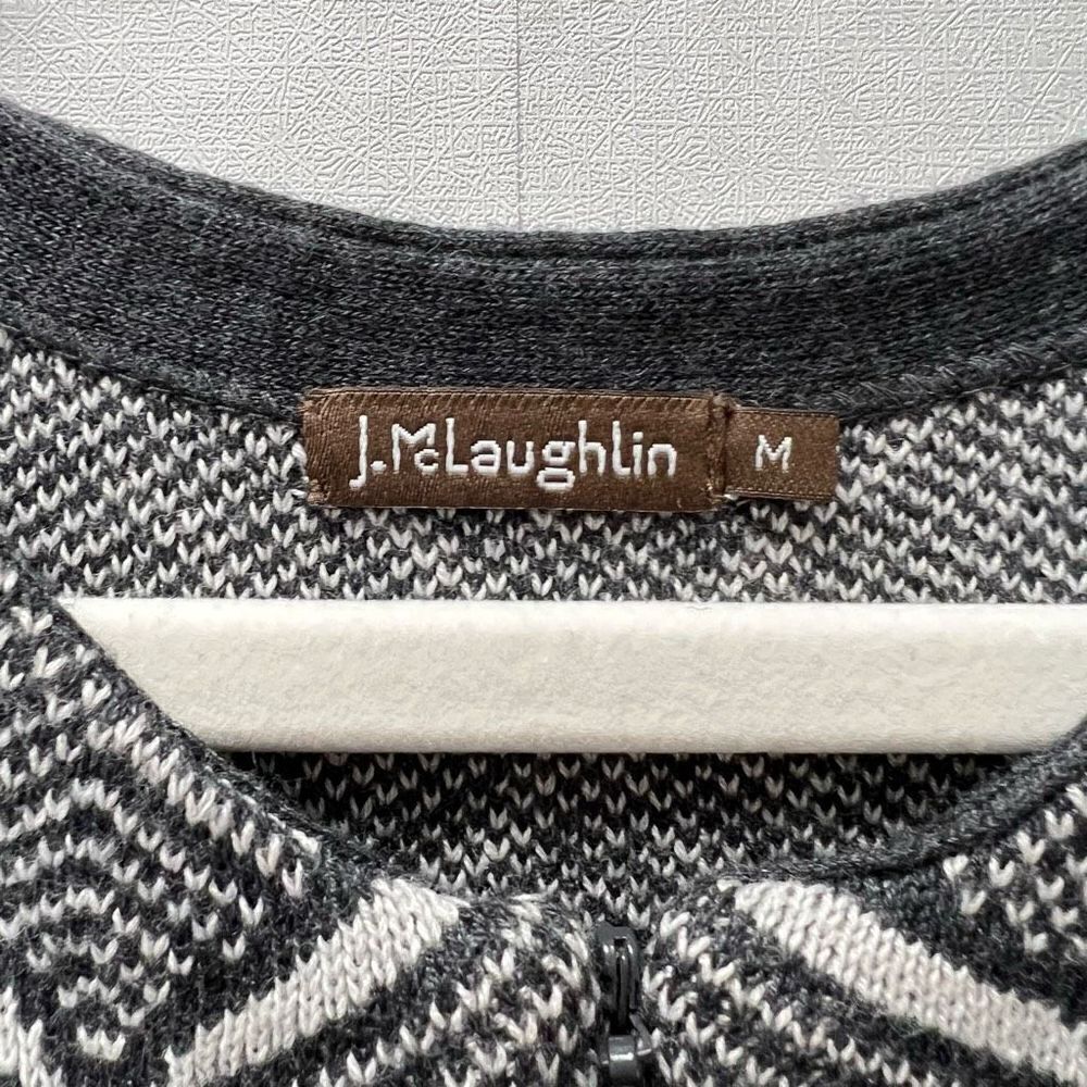 J.Mclaughlin Grey Patterned Front Zip Knit Sweate… - image 3